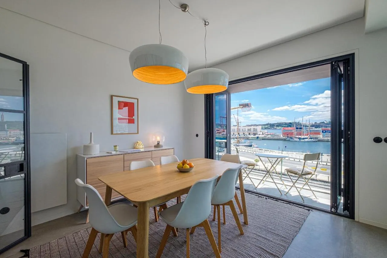 Nomad'S 2Bed Riverside Lisbon Apartment Portugal