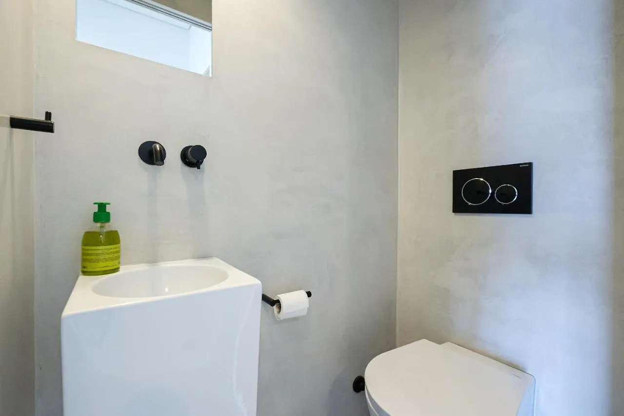 Nomad'S 2Bed Riverside Lisbon Apartment Portugal